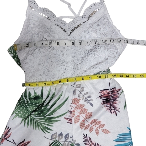 White and Floral Lace Top Cross Strap Tie Back Romper - Picture 8 of 8